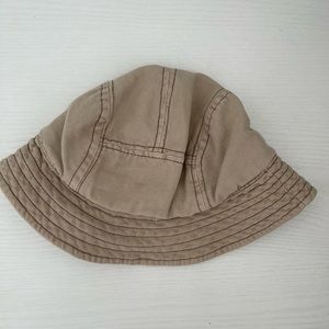 Zara Bucket hat with top stiching sand